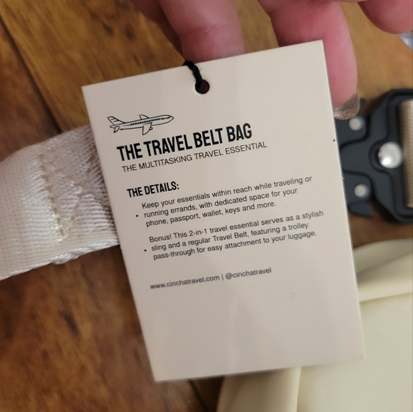 Cinch Women's Cream and Black Crossbody Bag - Picture 3 of 12